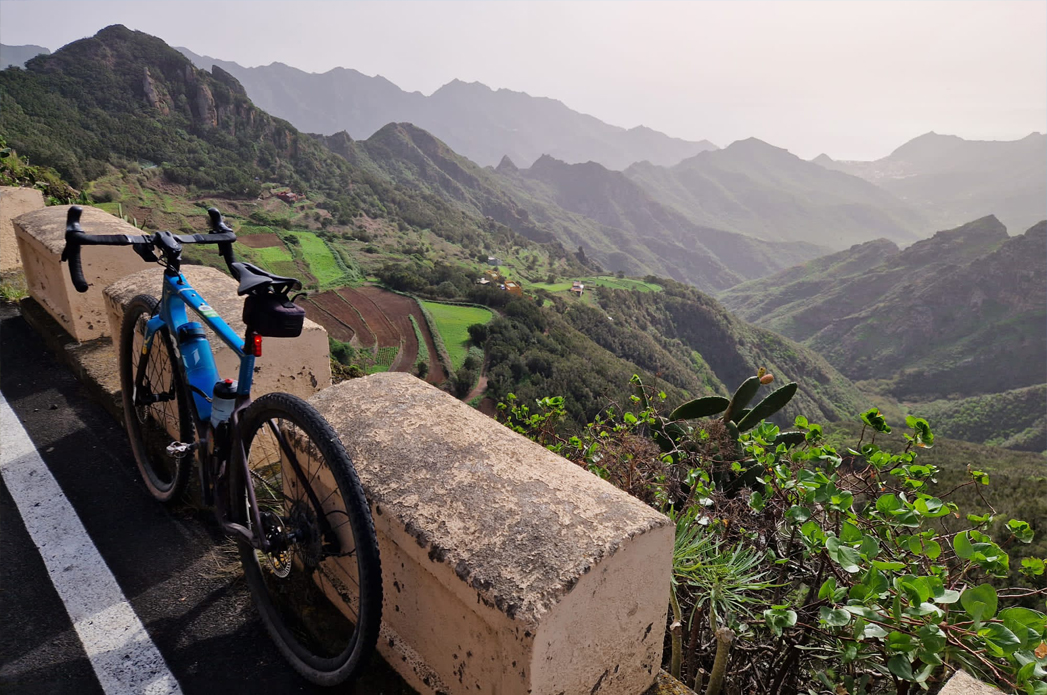 VULCAN GRAVEL TENERIFE-TRACKS DEL TEIDE. 6 Days